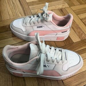 puma platform sneaker V3 | size 7